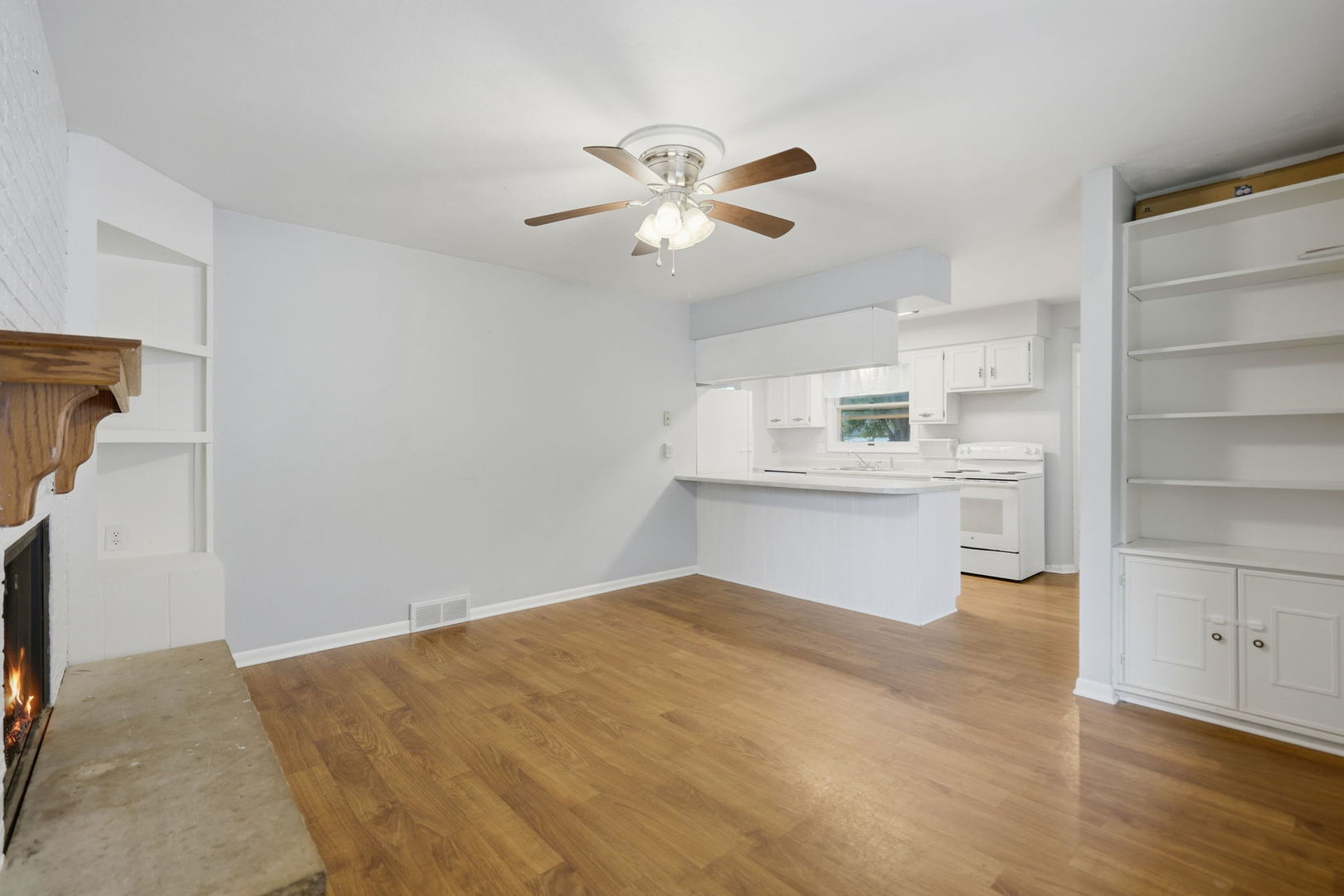 109 North 3rd Street Colona, IL 61241 - Photo 6 of 25