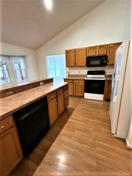 6476 Hayes Road Cincinnati, OH 45248 - Photo 6 of 36