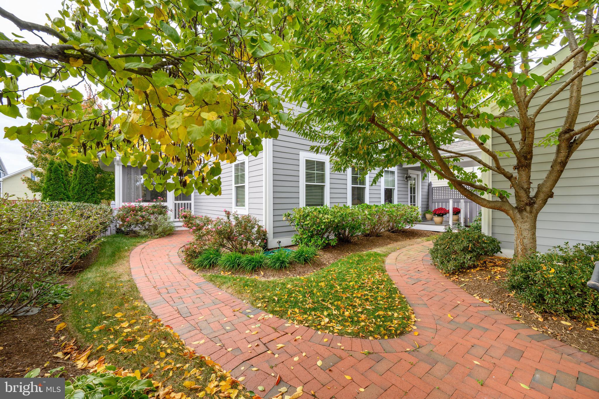 202 Mchenny Court Chester, MD 21619 - Photo 20 of 52 Fenced in yard!