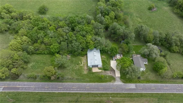 $360,000 | 11787 State Route, Savannah, MO 64485