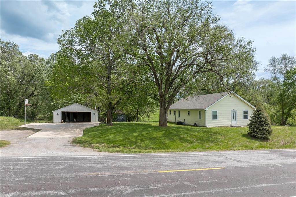 11787 State Route Savannah, MO 64485 - Photo 5 of 37