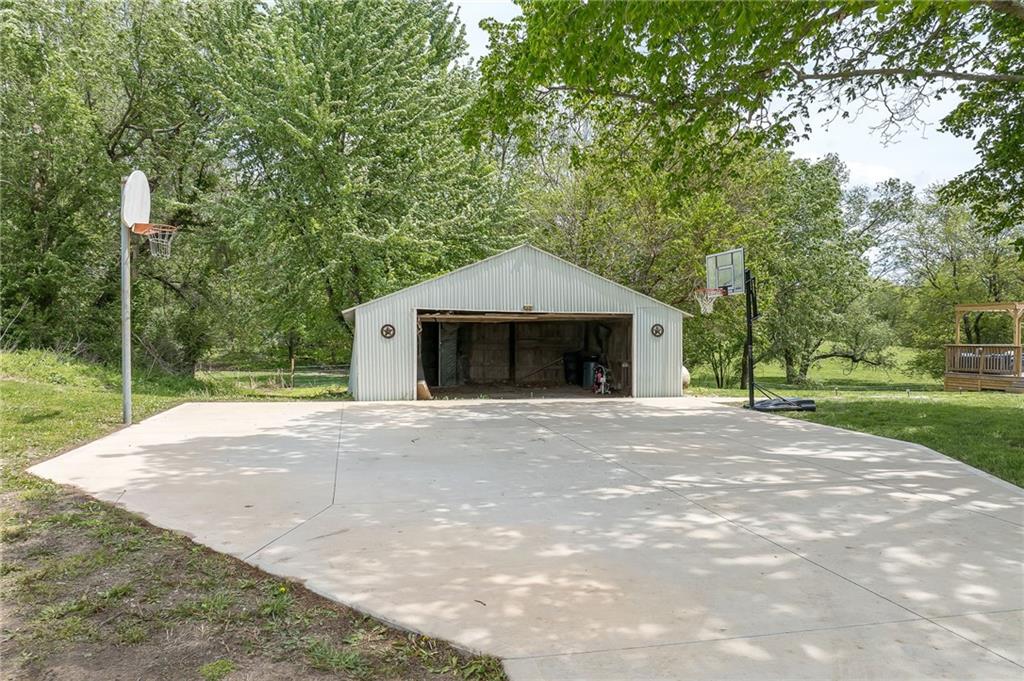 11787 State Route Savannah, MO 64485 - Photo 6 of 37
