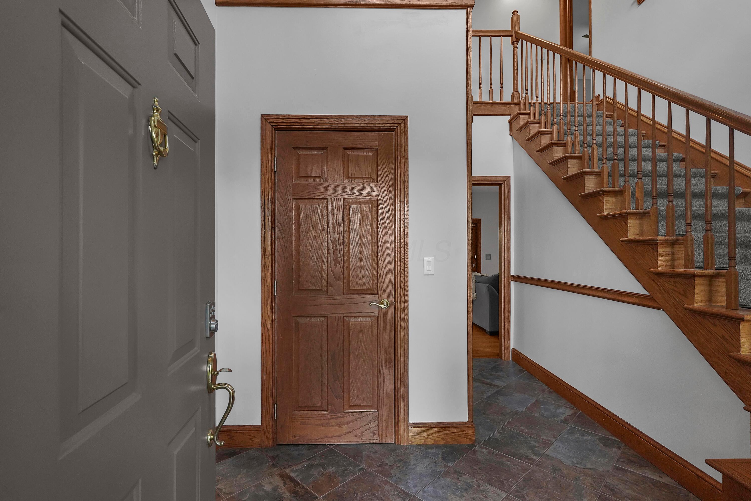 6222 Jacksontown Road Heath, OH 43056 - Photo 4 of 46 DSC00245