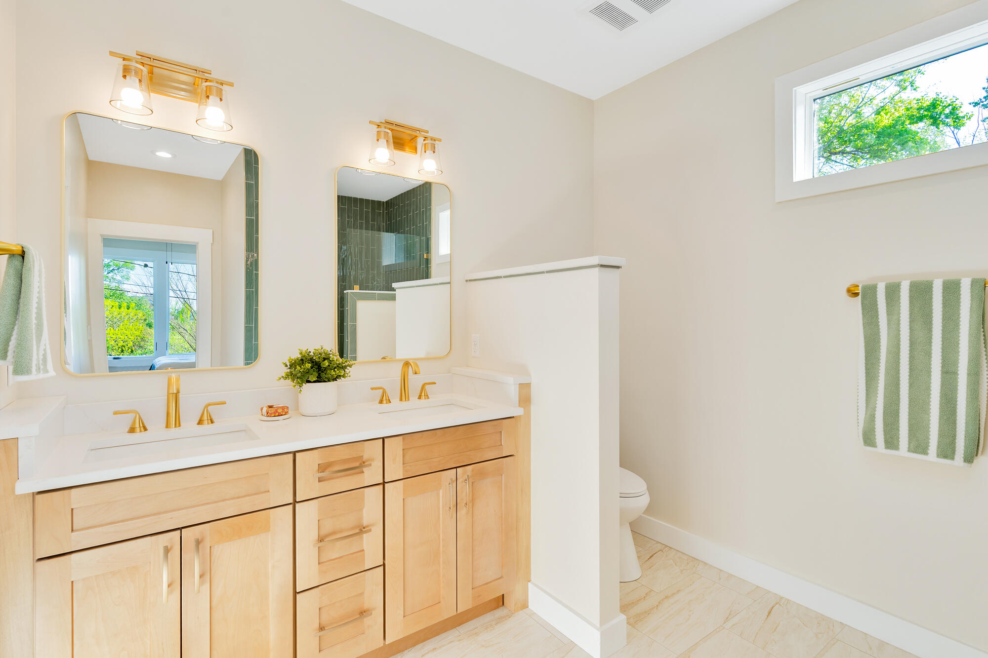 319 Pine Ridge Road Chattanooga, TN 37405 - Photo 27 of 61 319-Pine-Ridge-Rd-MLS-Photos-25