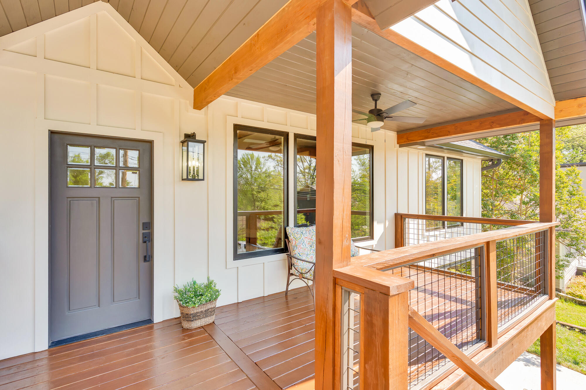 319 Pine Ridge Road Chattanooga, TN 37405 - Photo 4 of 61 319-Pine-Ridge-Rd-MLS-Photos-61