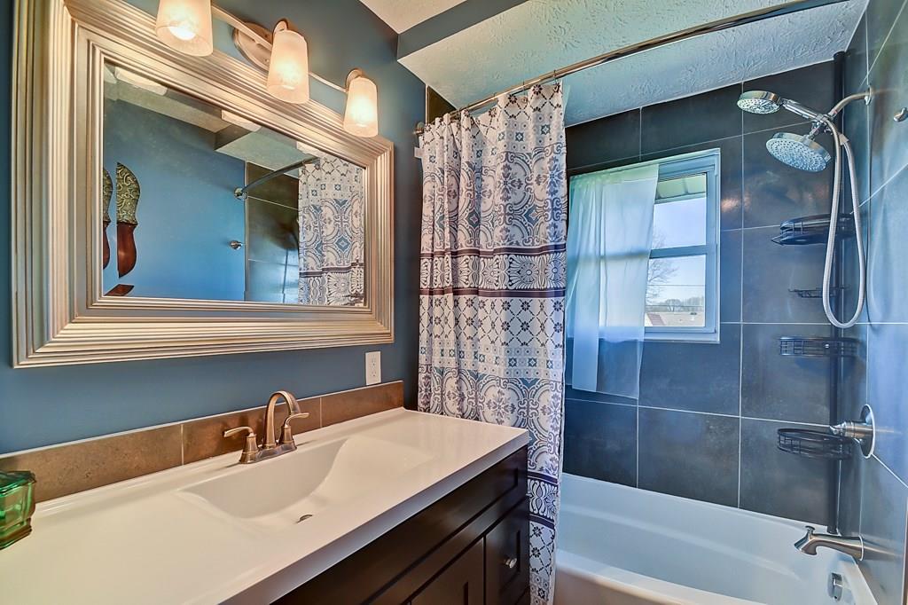 222 East Stop 13 Road Indianapolis, IN 46227 - Photo 14 of 26 Gallery Image 14