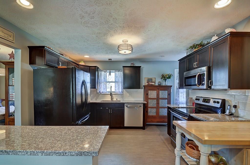 222 East Stop 13 Road Indianapolis, IN 46227 - Photo 7 of 26 Gallery Image 7