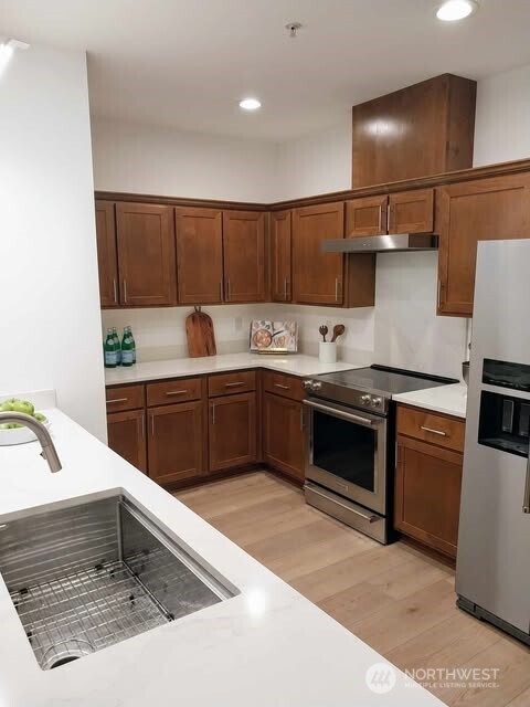 1900 Weaver Road, Unit F102 Snohomish, WA 98290 - Photo 11 of 24