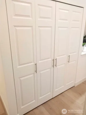 $449,000 | 1900 Weaver Road, Unit F102, Snohomish, WA 98290