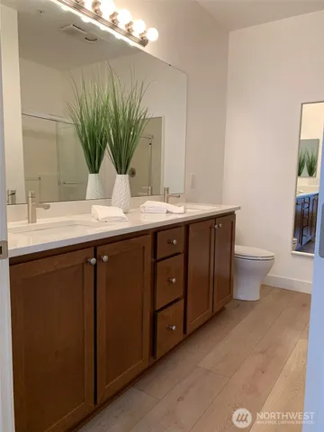 $449,000 | 1900 Weaver Road, Unit F102, Snohomish, WA 98290