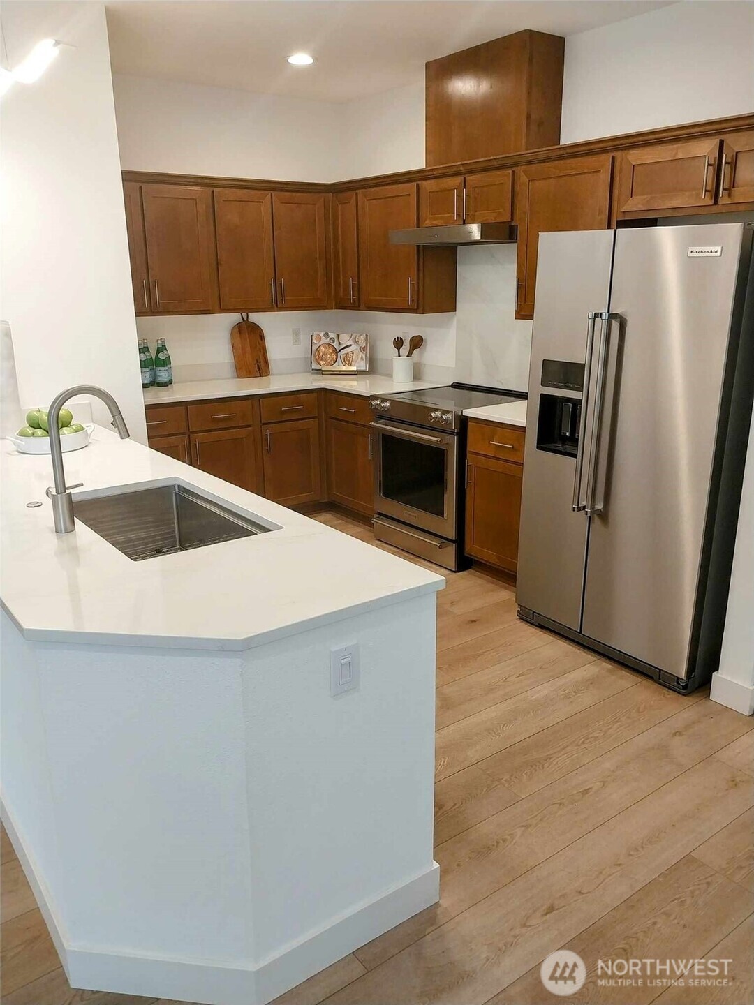 1900 Weaver Road, Unit F102 Snohomish, WA 98290 - Photo 10 of 24