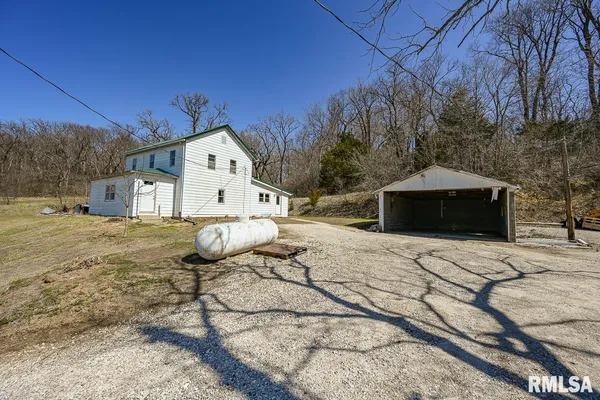 $245,000 | 2552 East 543rd Lane, Ursa, IL 62376