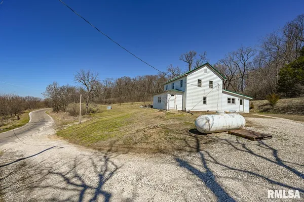 $245,000 | 2552 East 543rd Lane, Ursa, IL 62376