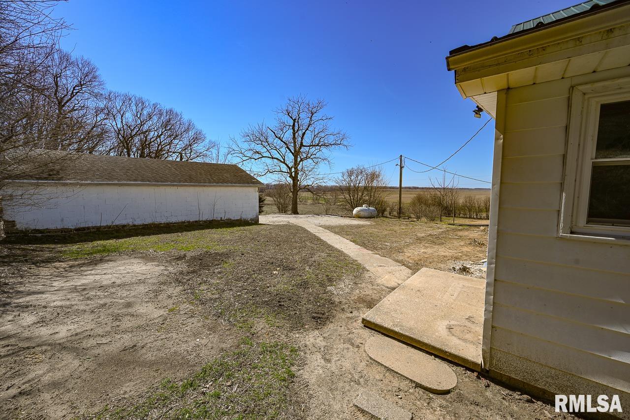 2552 East 543rd Lane Ursa, IL 62376 - Photo 40 of 41