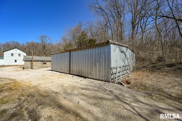 $245,000 | 2552 East 543rd Lane, Ursa, IL 62376