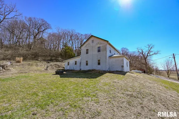 $245,000 | 2552 East 543rd Lane, Ursa, IL 62376