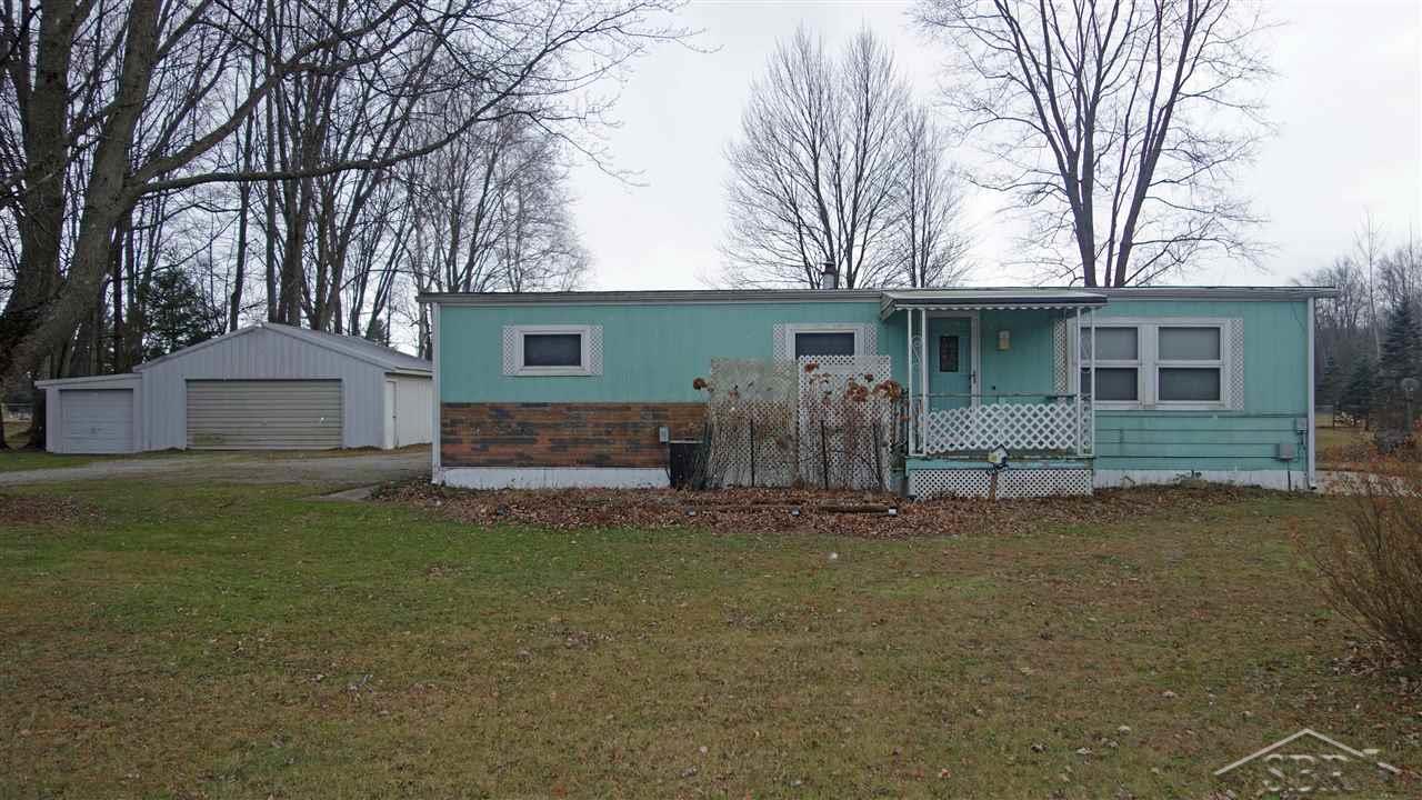 3810 East Burt Road Burt, MI 48417 - Photo 1 of 19