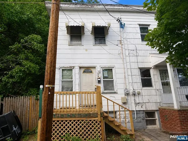 $60,000 | 24 Johannis Place, Plainfield, NJ 07063