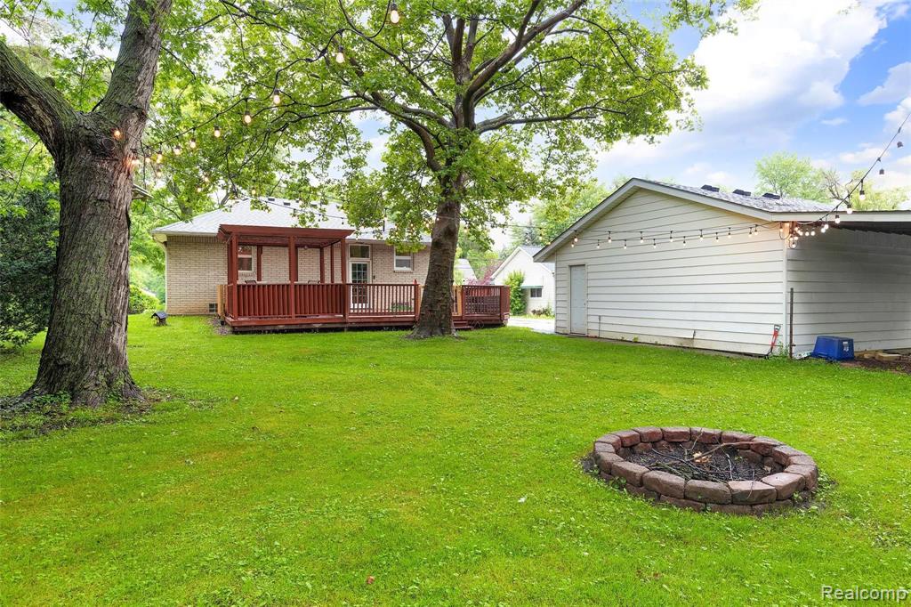 2780 Wisconsin Road Troy, MI 48083 - Photo 37 of 39