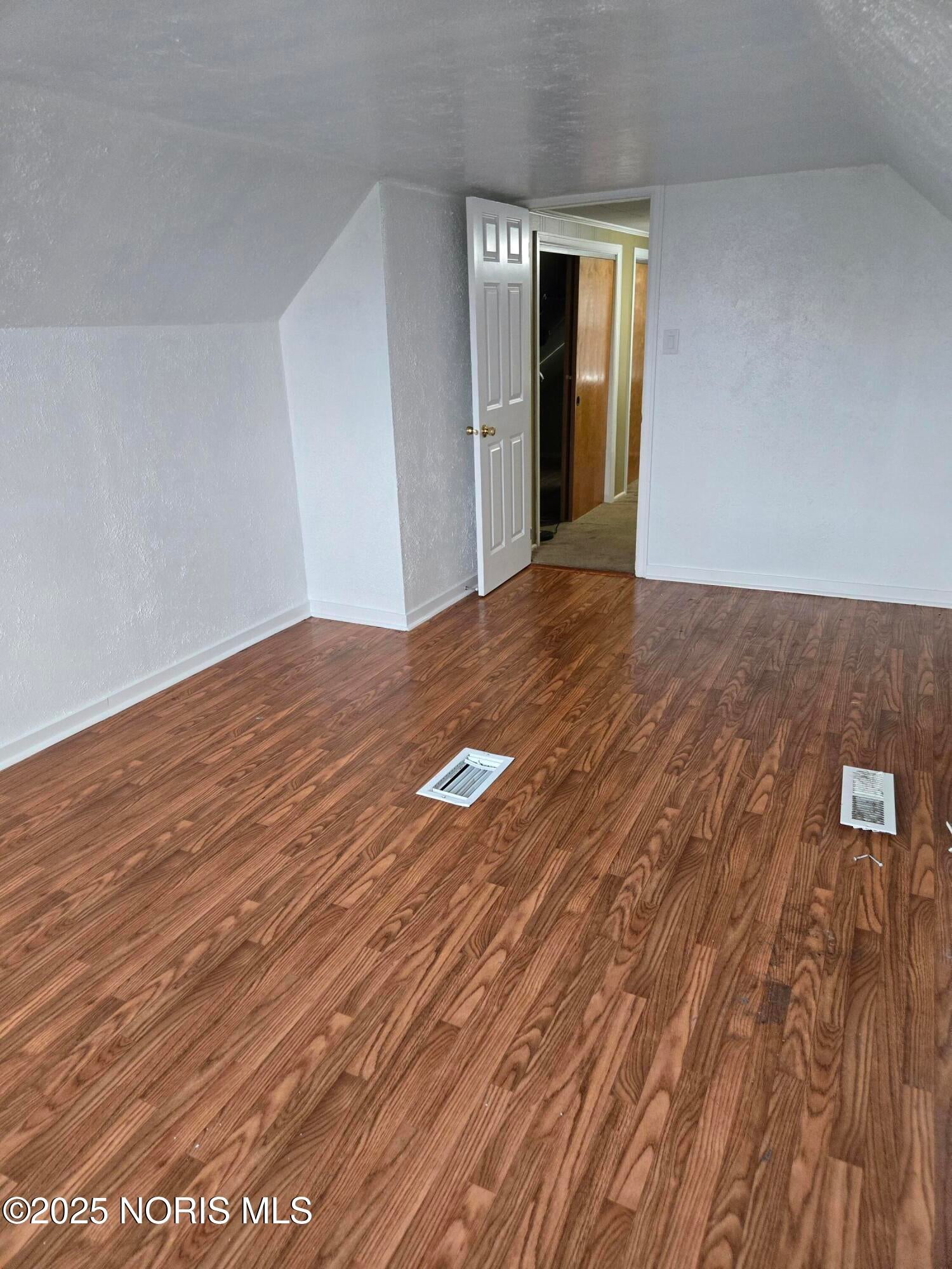 2432 Brown Road Oregon, OH 43616 - Photo 17 of 23 1000034807