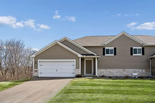 $318,000 | 1020 White Tail Lane, Montrose, MN 55363