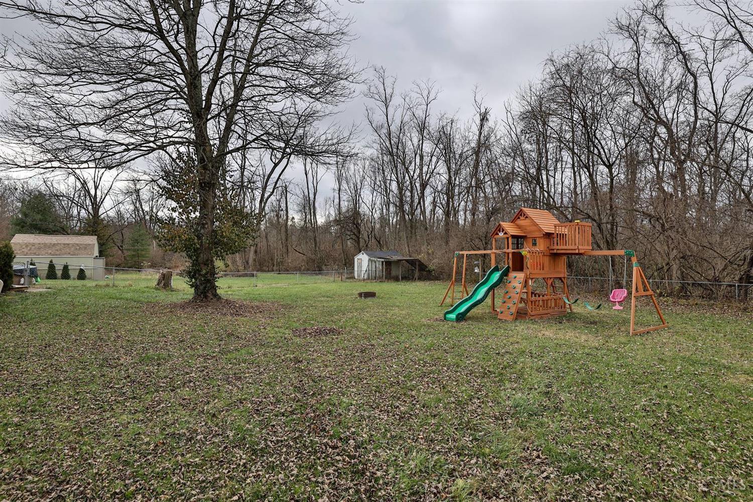 4413 Social Row Road Waynesville, OH 45068 - Photo 34 of 44