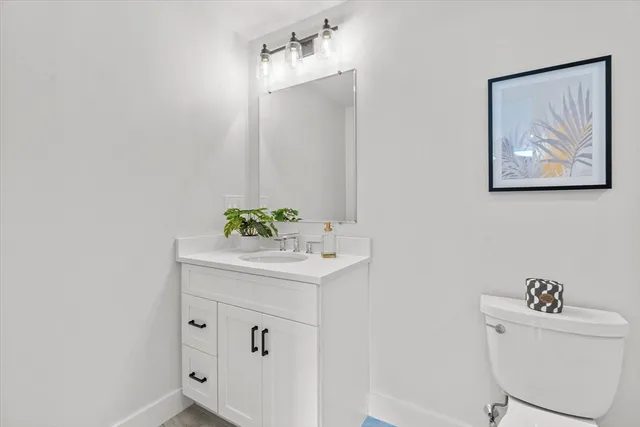 $2,565,000 | 7 Avery Street, Needham, MA 02494