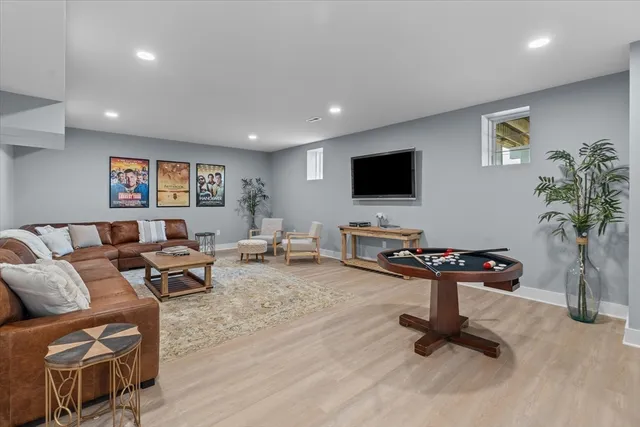 $2,555,000 | 7 Avery Street, Needham, MA 02494