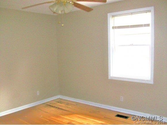 59 Ridge Road Asheville, NC 28803 - Photo 16 of 24 Gallery Image 16