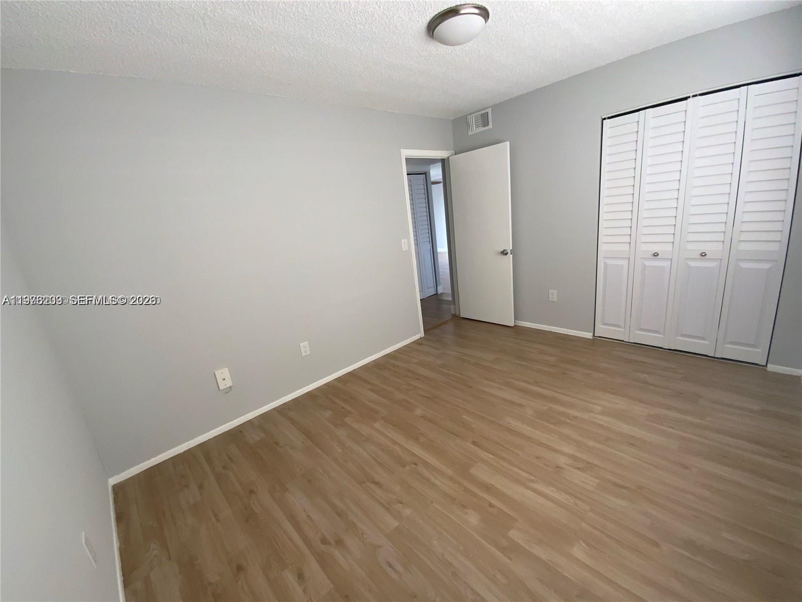7785 Southwest 86th Street, Unit E413 Miami, FL 33143 - Photo 15 of 20