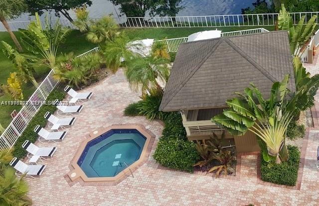 7785 Southwest 86th Street, Unit E413 Miami, FL 33143 - Photo 18 of 20