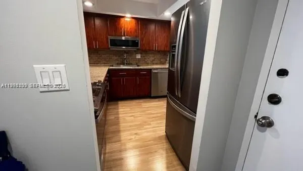 $2,200 | 7785 Southwest 86th Street, Unit E413, Miami, FL 33143