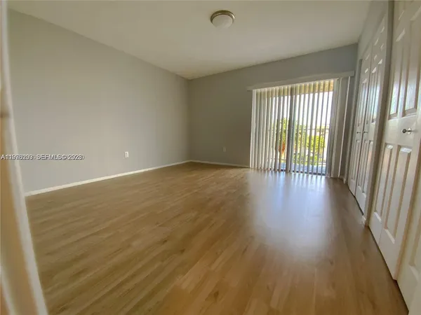 $2,200 | 7785 Southwest 86th Street, Unit E413, Miami, FL 33143