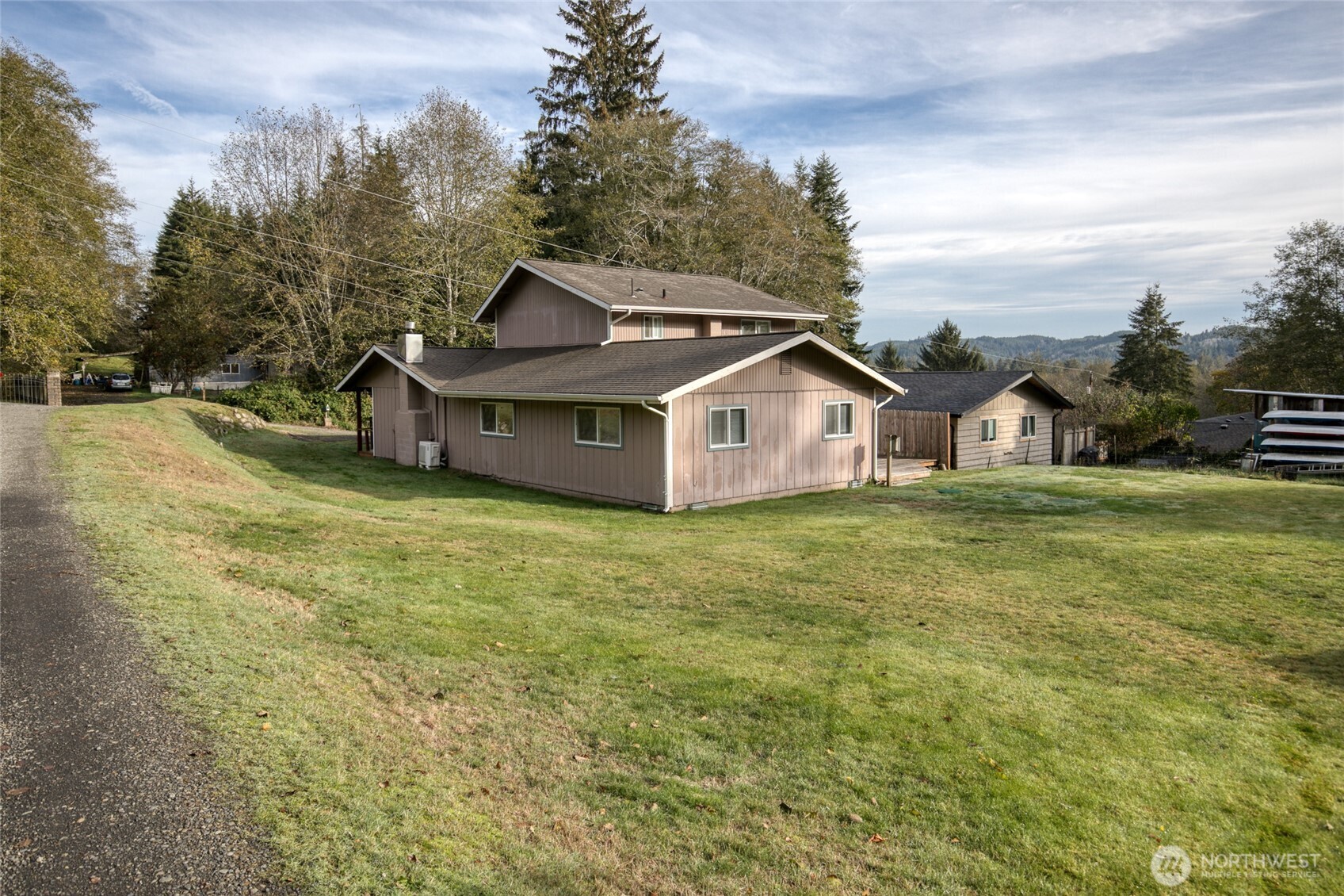 45 Baretich Road Aberdeen, WA 98520 - Photo 2 of 25 Gallery Image 2