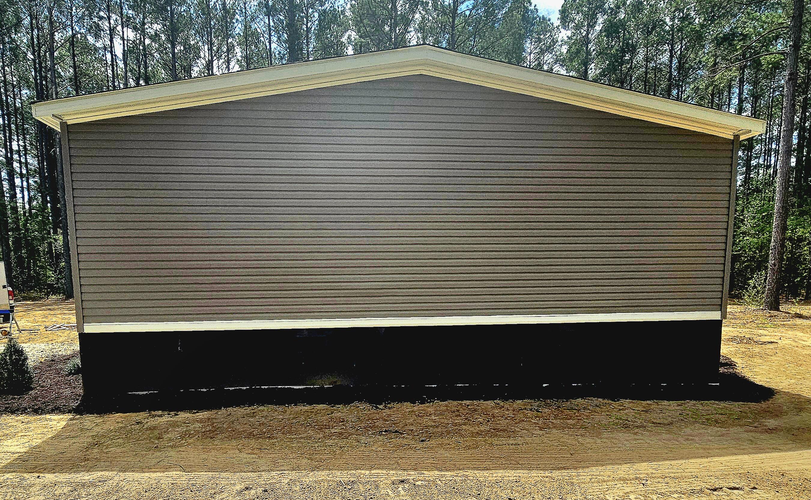 1652 Ashland Road McBee, SC 29101 - Photo 4 of 25 Right side elevation