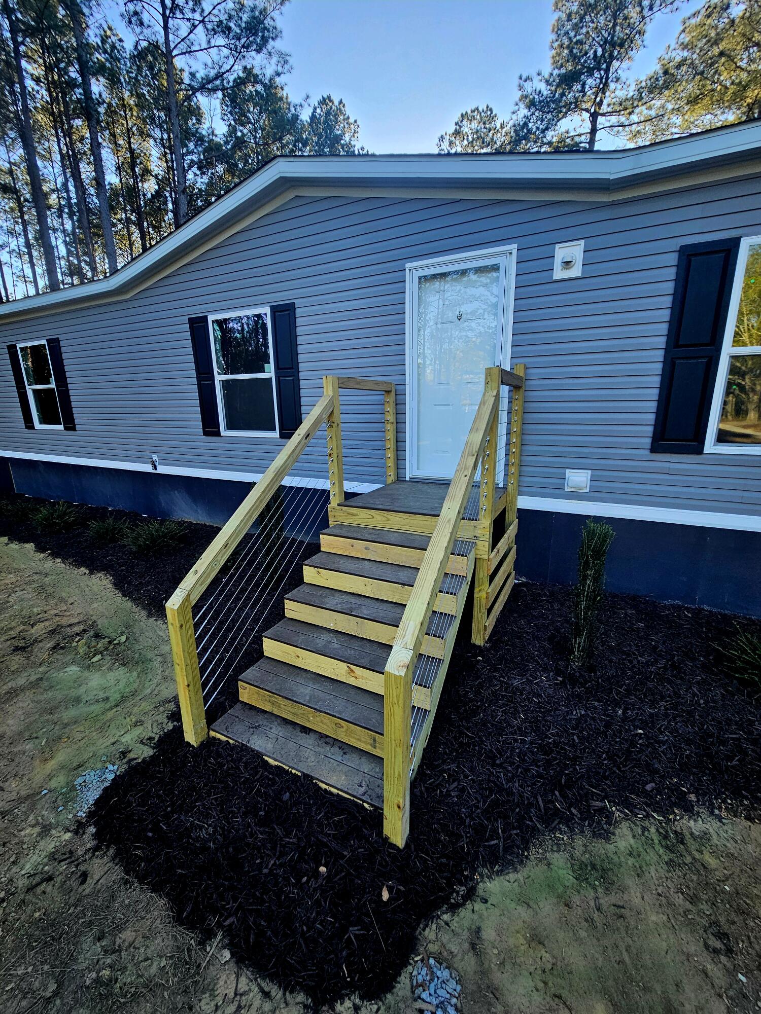 1652 Ashland Road McBee, SC 29101 - Photo 5 of 25 Upgraded Trex decking and cable railing