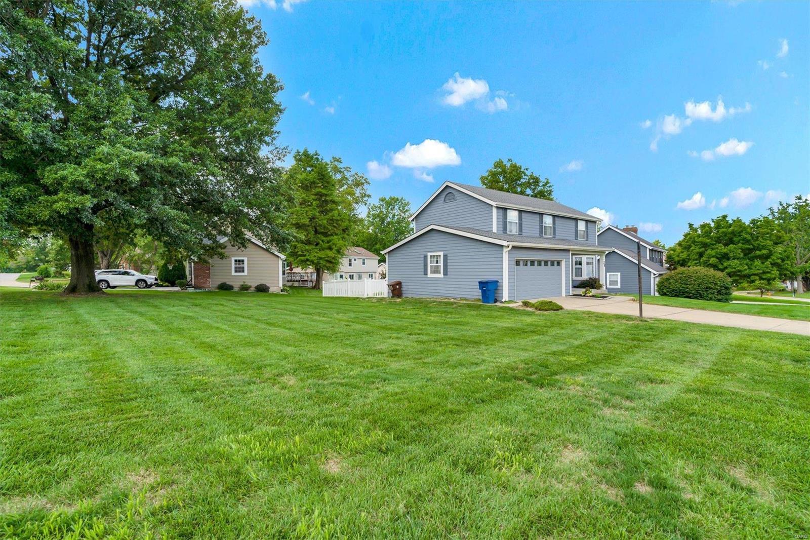 28 Lippizan Road St. Peters, MO 63376 - Photo 3 of 35