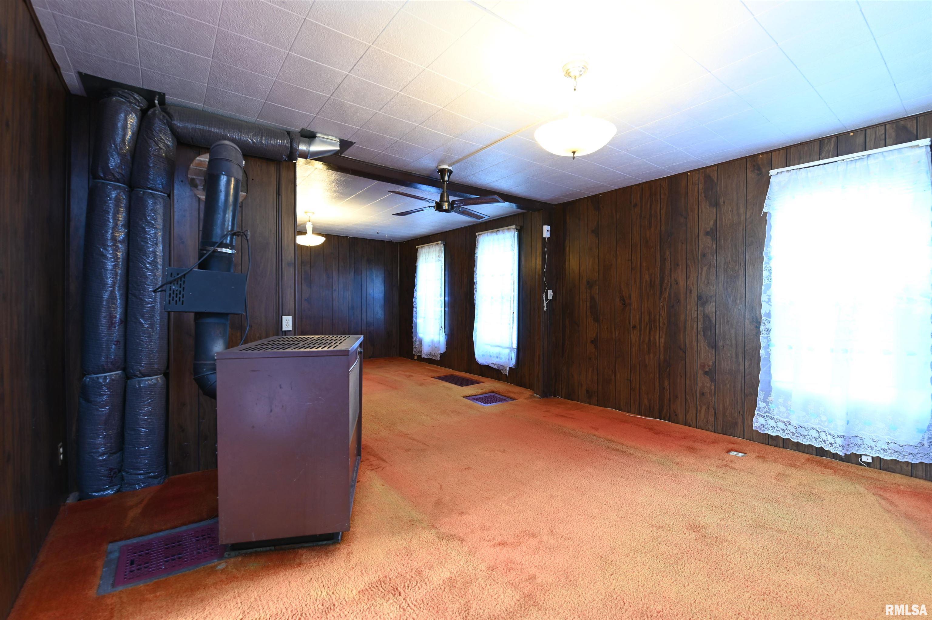 620 North Cramer Road Elmwood, IL 61529 - Photo 15 of 32
