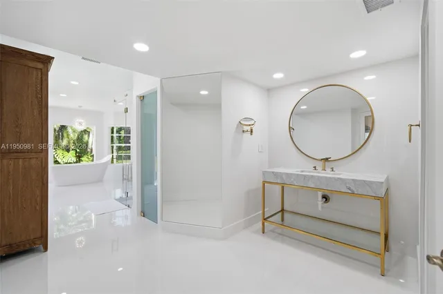 $3,600,000 | 6801 Southwest 126th Terrace, Pinecrest, FL 33156