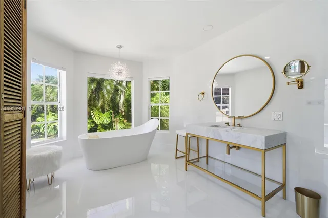 $3,600,000 | 6801 Southwest 126th Terrace, Pinecrest, FL 33156