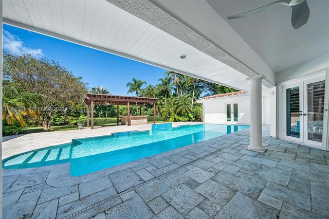 $3,250,000 | 6801 Southwest 126th Terrace, Pinecrest, FL 33156