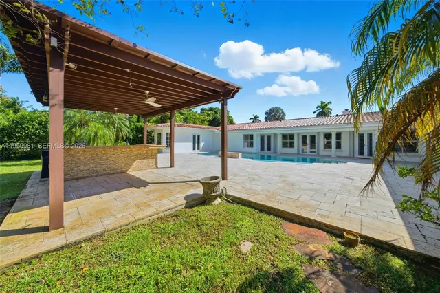 $3,600,000 | 6801 Southwest 126th Terrace, Pinecrest, FL 33156