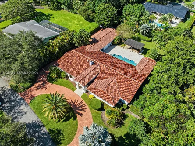 $3,600,000 | 6801 Southwest 126th Terrace, Pinecrest, FL 33156