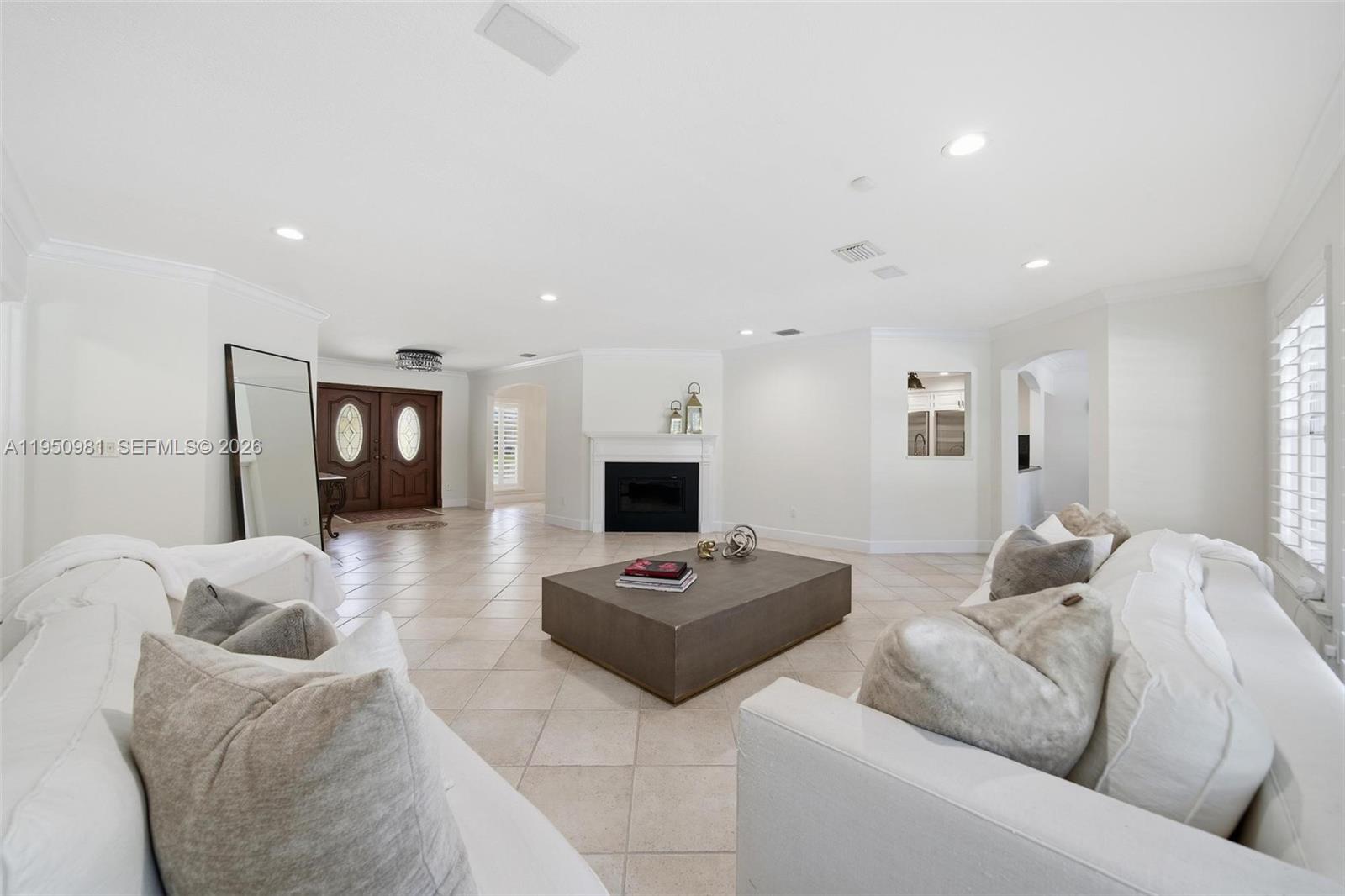 6801 Southwest 126th Terrace Pinecrest, FL 33156 - Photo 10 of 72