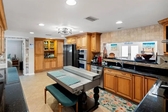 $782,000 | 1205 Royal Oak Drive South, Dunedin, FL 34698