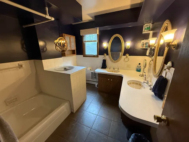 $254,900 | 182 South Humphrey Circle, Shawano, WI 54166