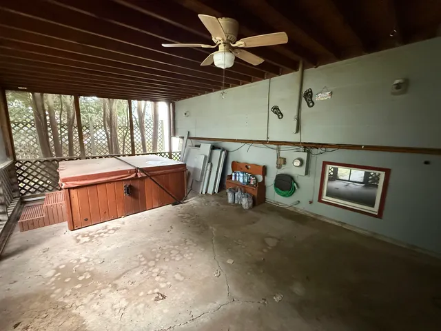 $254,900 | 182 South Humphrey Circle, Shawano, WI 54166