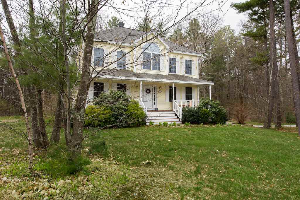6 Rellas Kingston, NH 03848 - Photo 1 of 37