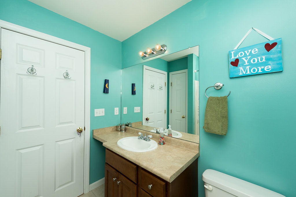 6 Rellas Kingston, NH 03848 - Photo 26 of 37