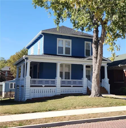 $219,000 | 219 12th Street, Atchison, KS 66002